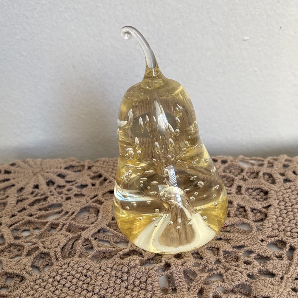 Elegant Yellow Glass Pear Sculpture paperweight